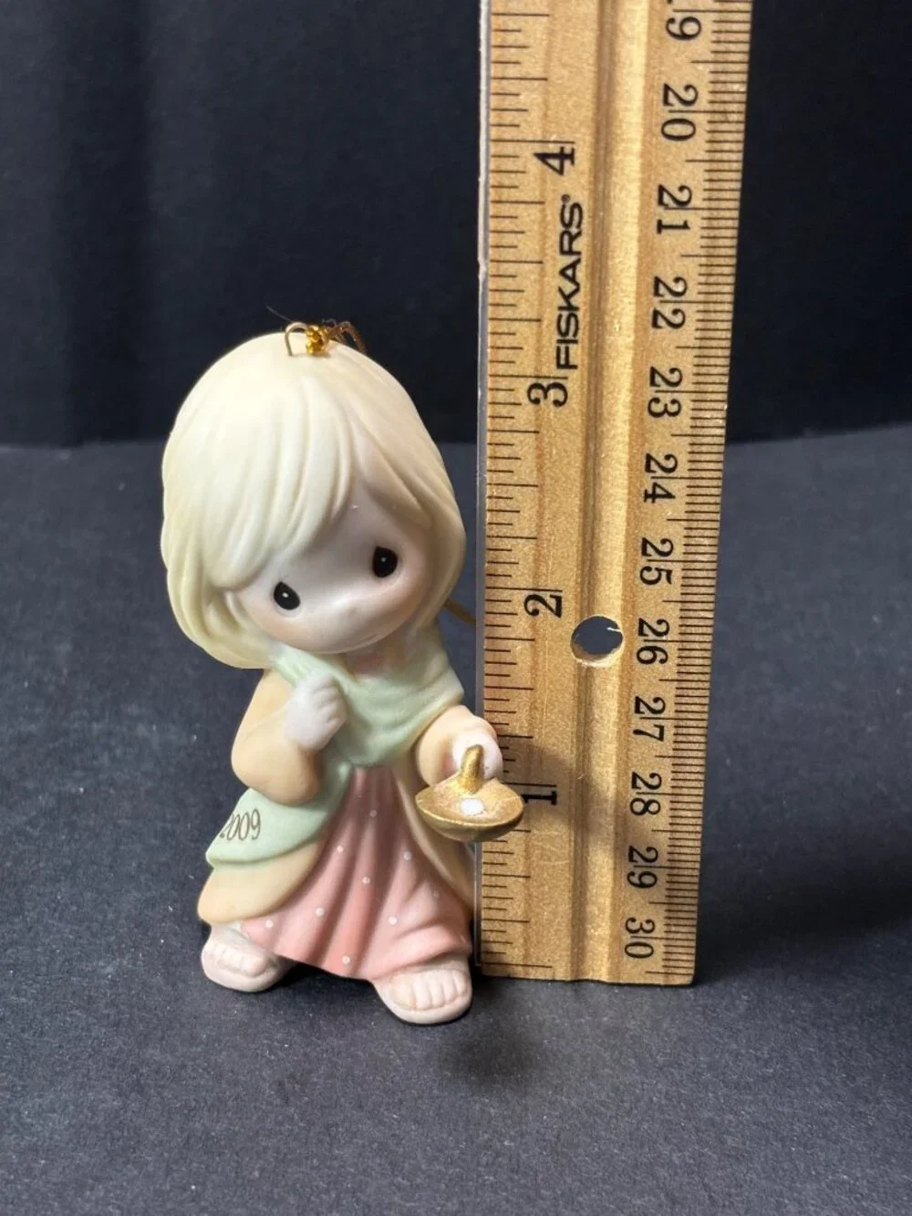 Precious Moments 2009 May Your Faith Light The Way Porcelain Bisque FLAW READ